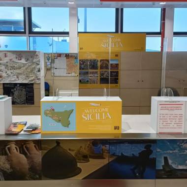Welcome to Sicilia: il nuovo infopoint di CoopCulture nella hall arrivi all’aeroporto di Palermo Falcone Borsellino