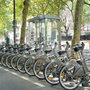 Mobilità. Giovedì inaugurazione servizio bike sharing a pedalata assistita in piazza Ruggero Settimo