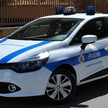 Polizia Municipale. Intervento contrasto marginalità in via Messina Marine