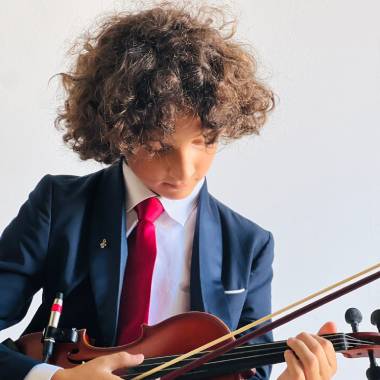 Il giovane violinista della Massimo Kids Orchestra, Samuele Palumbo, vince 