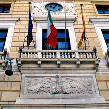 Apertura in via Roma del punto vendita della casa editrice Giunti – Dichiarazione assessori Forzinetti e Carta