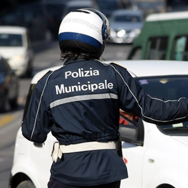 Polizia Municipale: Fine settimana di controlli ispettivi nei locali della Movida
