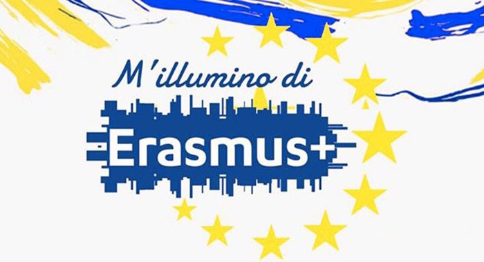 M'Illumino di Erasmus - Il Teatro Massimo si colora di blu e giallo