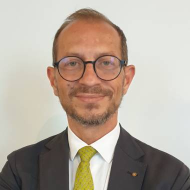 Pedonalizzazione sperimentale di via G.B. Ingrassia. Carta: «Le aree pedonali sono presidi sociali e di sicurezza, nonché protot