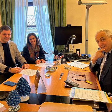 Intesa AMG Energia-Comune per efficientamento impianti sportivi comunali