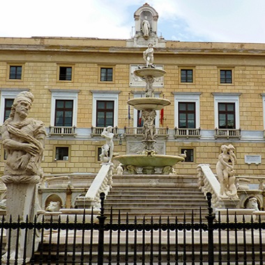 Approvazione delibera variante urbanistica ex Grande Migliore. Dichiarazioni assessori Carta e Forzinetti