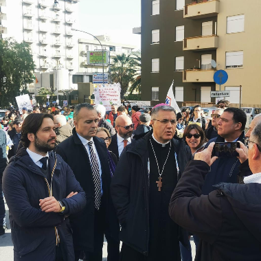 OGGI COME 40 ANNI FA DALLA PARTE DEI SICILIANO ONESTI