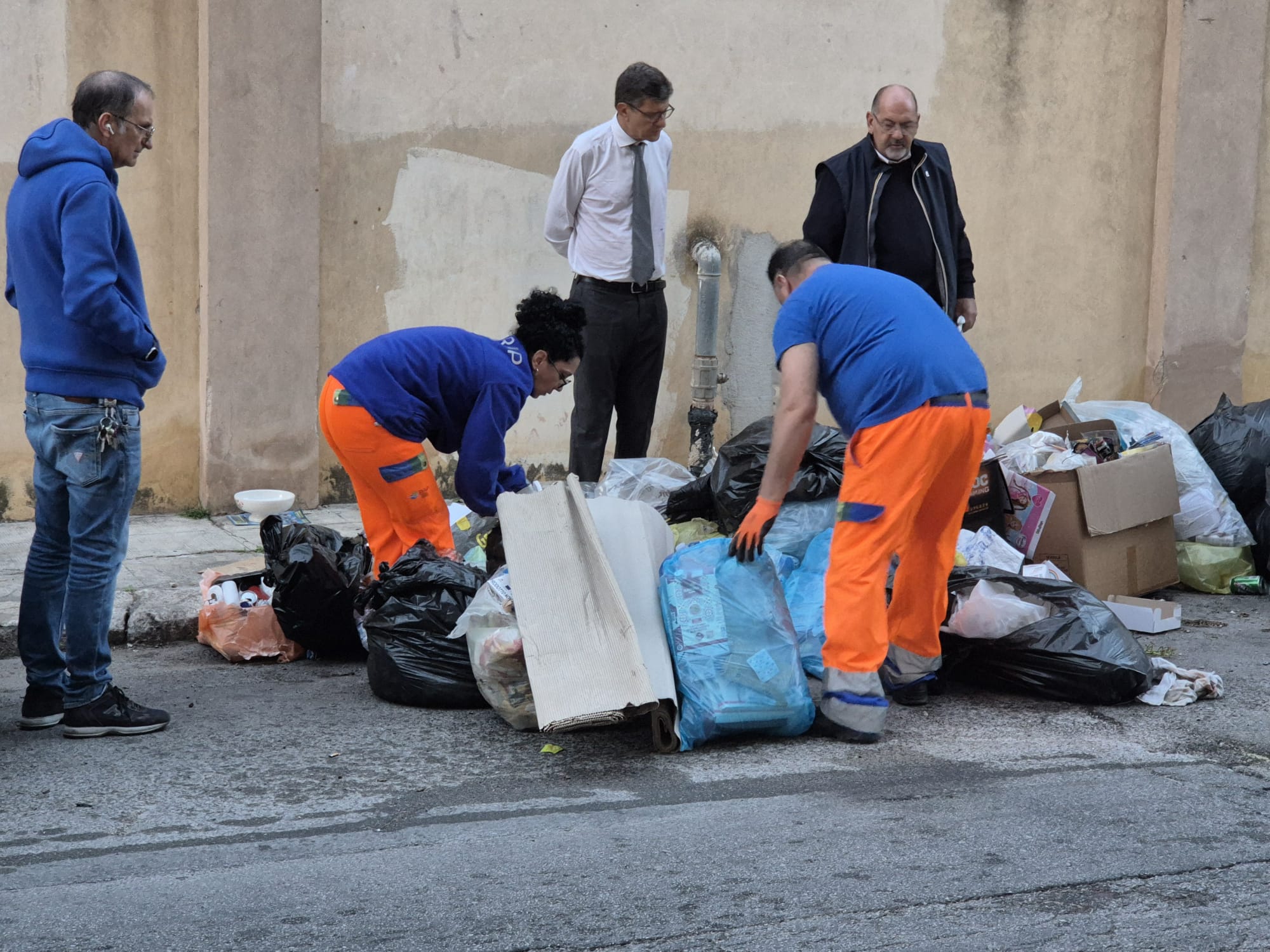 2c698222-a4e2-45a9-a4cf-cb0c9283a368